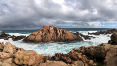 margaret river canal rocks