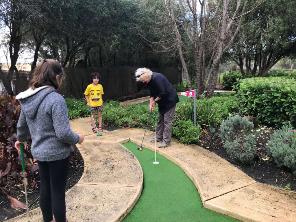 Things to do in Dunsborough for kids family playing mini golf